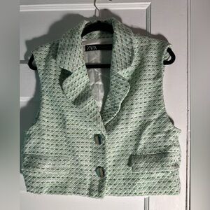Zara Mint and White Textured Vest
